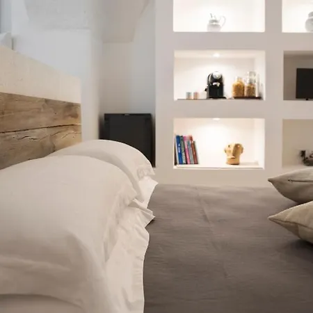B.23 Bed & Breakfast *